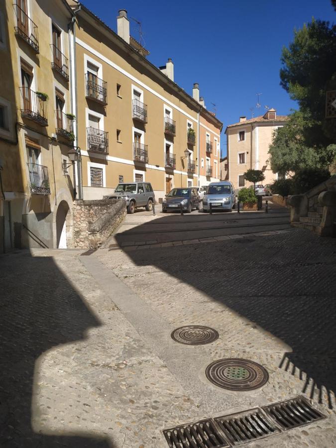 La Casita De La Moneda Apartment เกว็งกา ภายนอก รูปภาพ